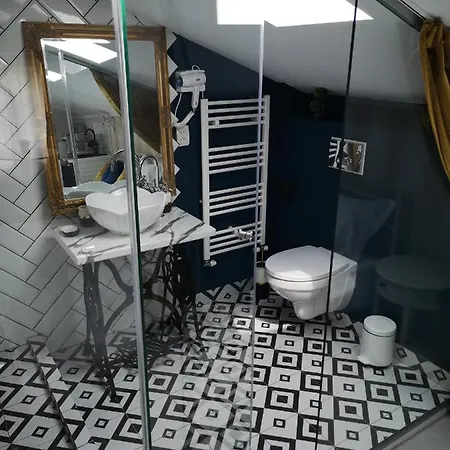 Апартаменты Ivy Boutique